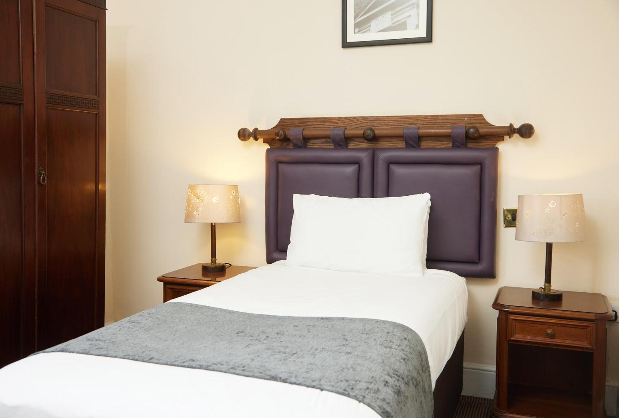 White Hart Hotel By Greene King Inns Braintree Buitenkant foto