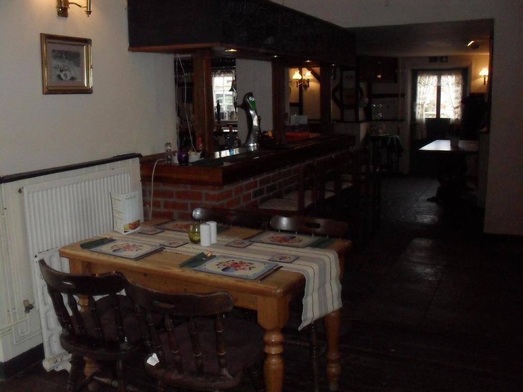White Hart Hotel By Greene King Inns Braintree Buitenkant foto