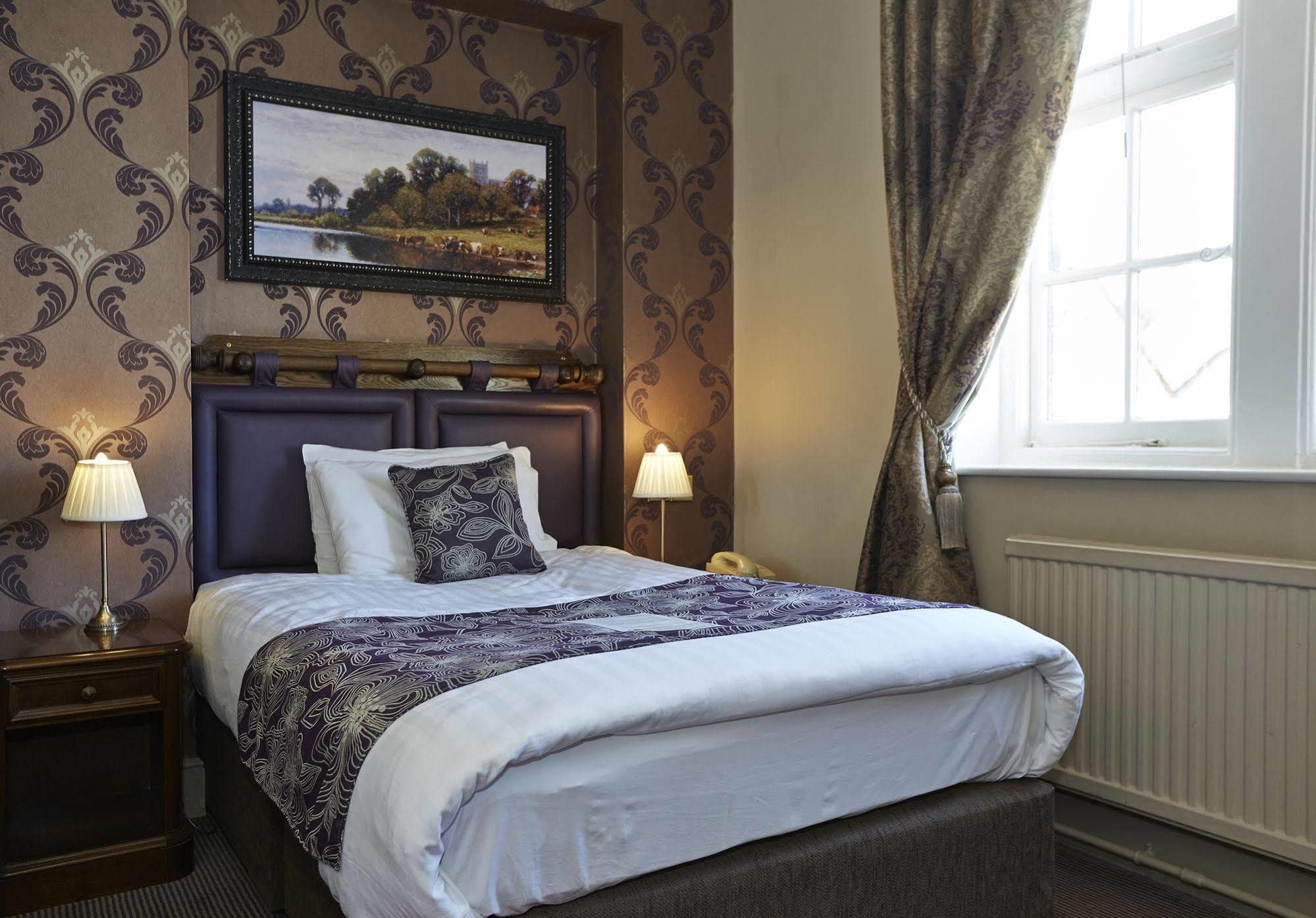 White Hart Hotel By Greene King Inns Braintree Buitenkant foto